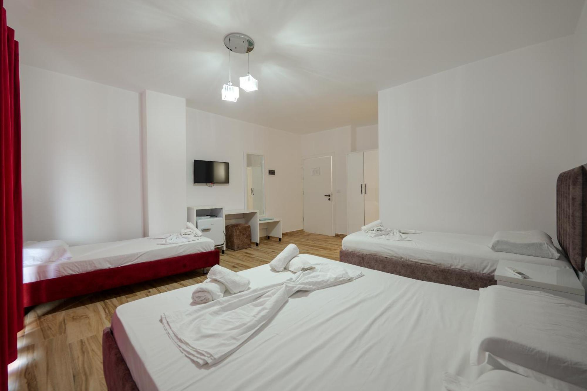Hotel Take Borş Dış mekan fotoğraf