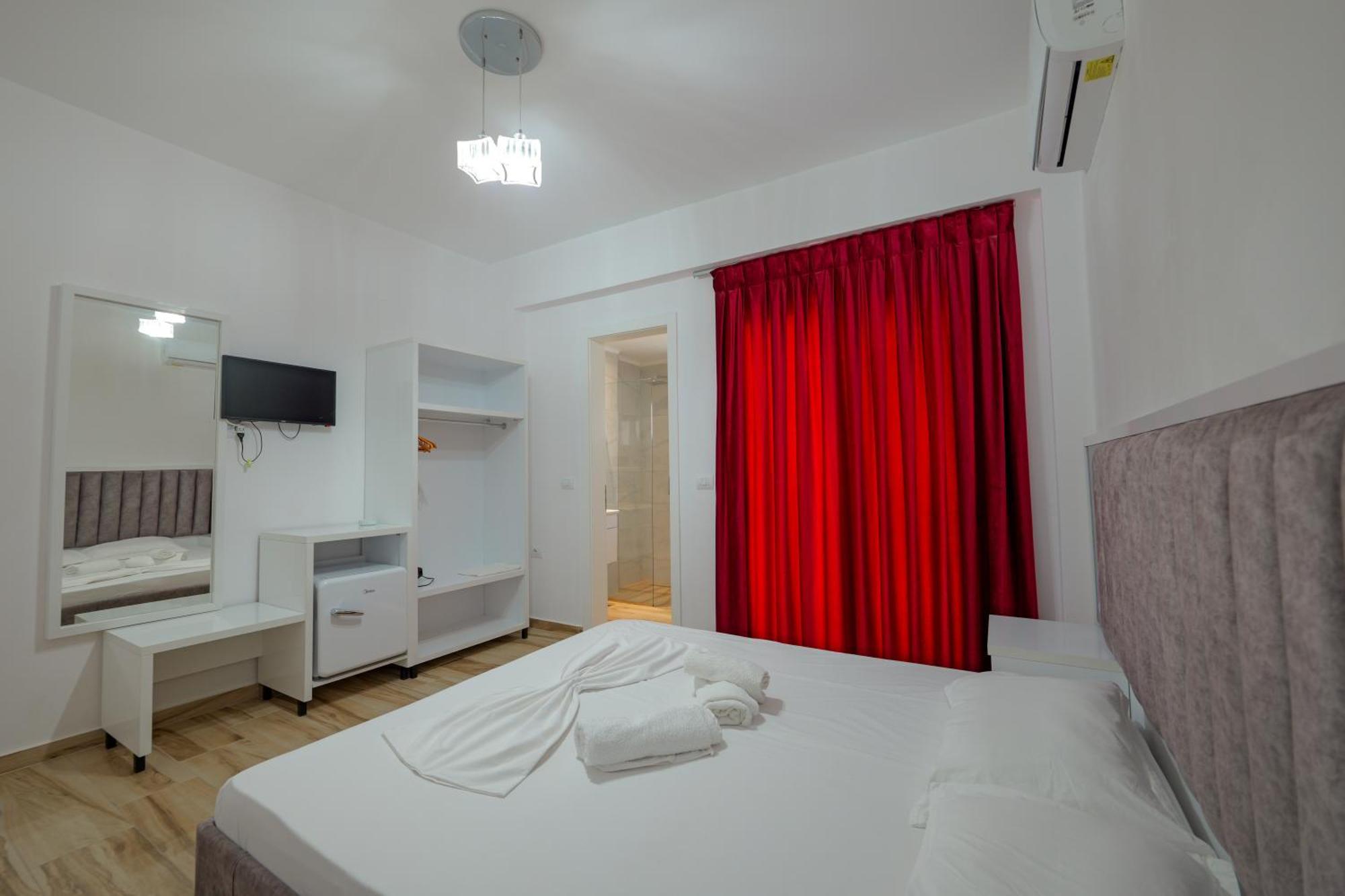 Hotel Take Borş Dış mekan fotoğraf