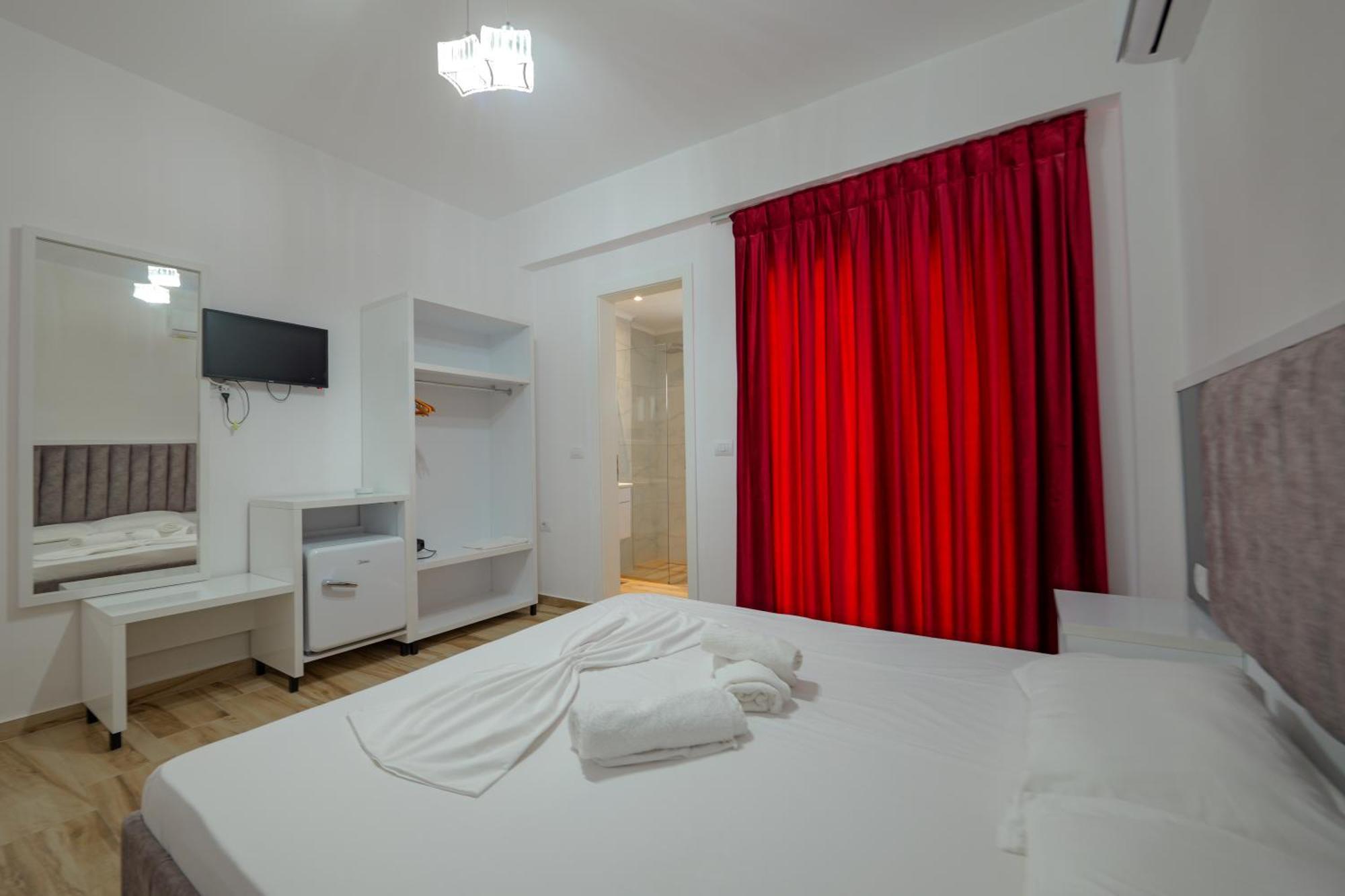 Hotel Take Borş Dış mekan fotoğraf